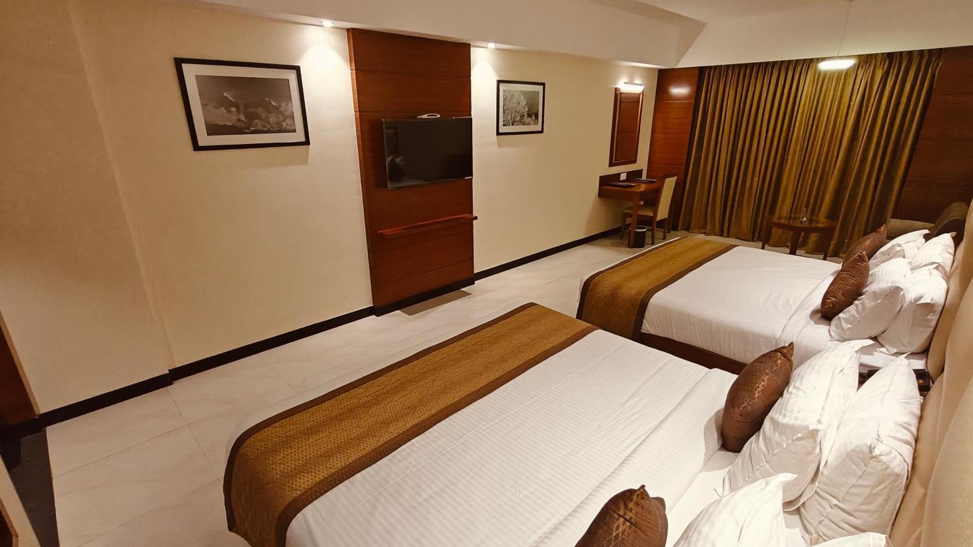 Mm Legacy - A Bergamont Hotel, Kanchipuram Exterior foto