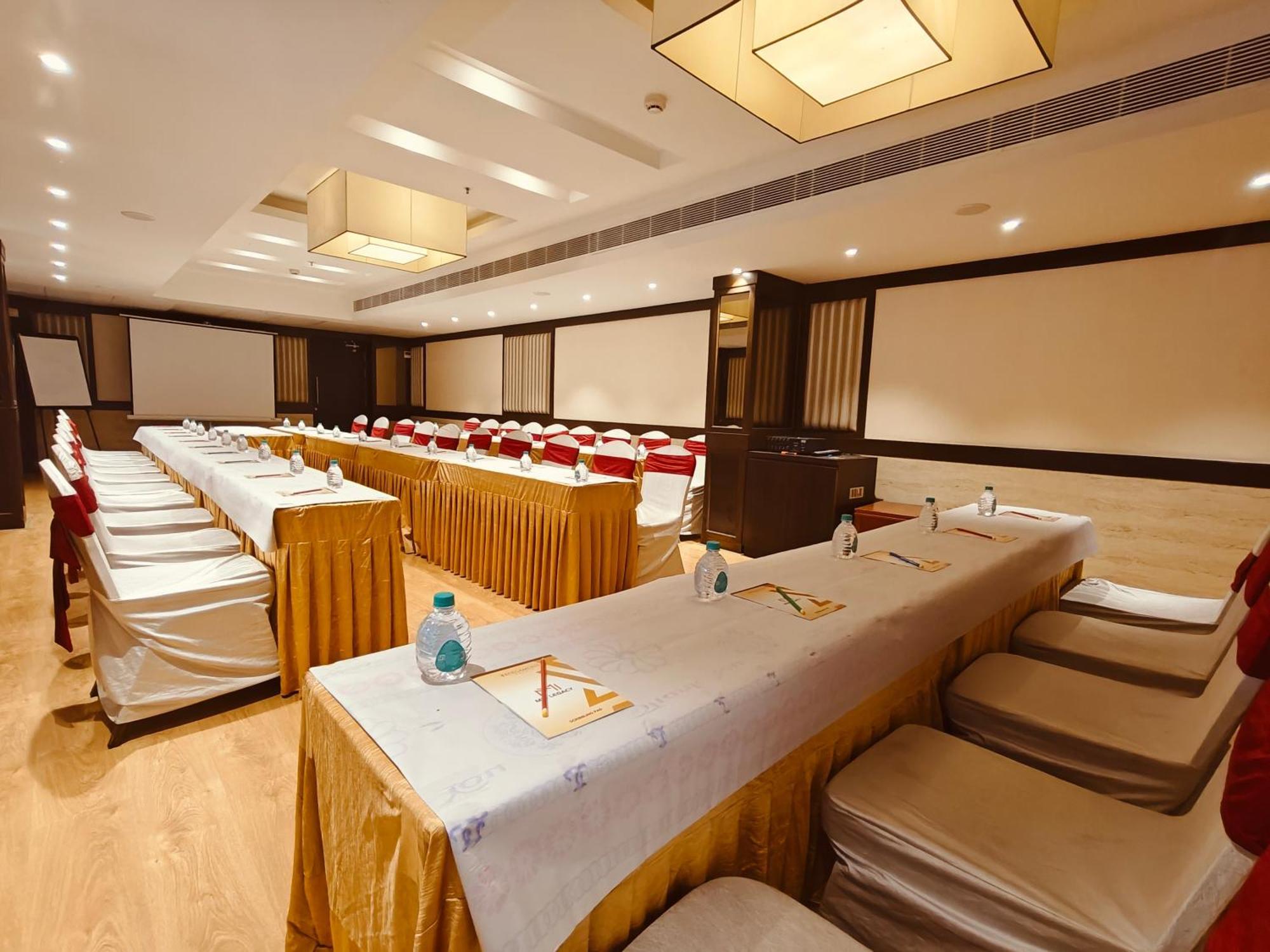 Mm Legacy - A Bergamont Hotel, Kanchipuram Exterior foto